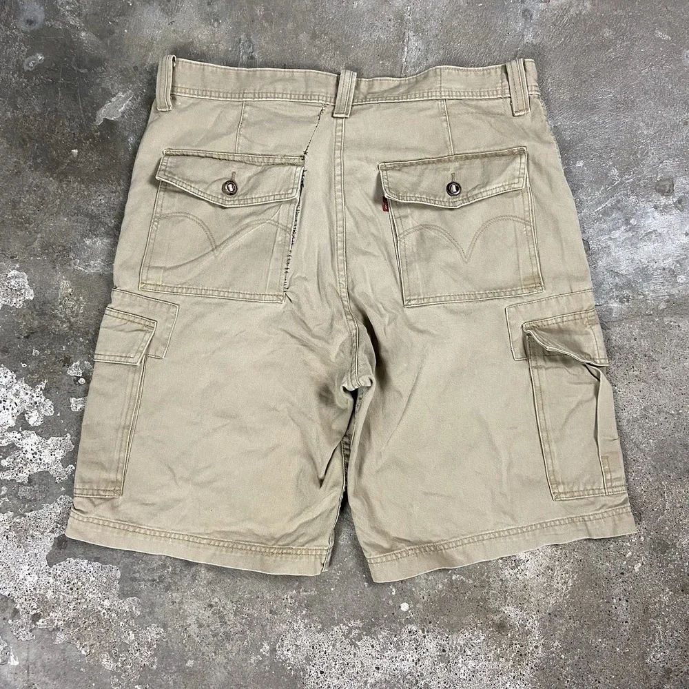 Levi's Workwear Cargo Shorts Size 36 Beige Khaki Loose Fit Outdoor Utility Wear